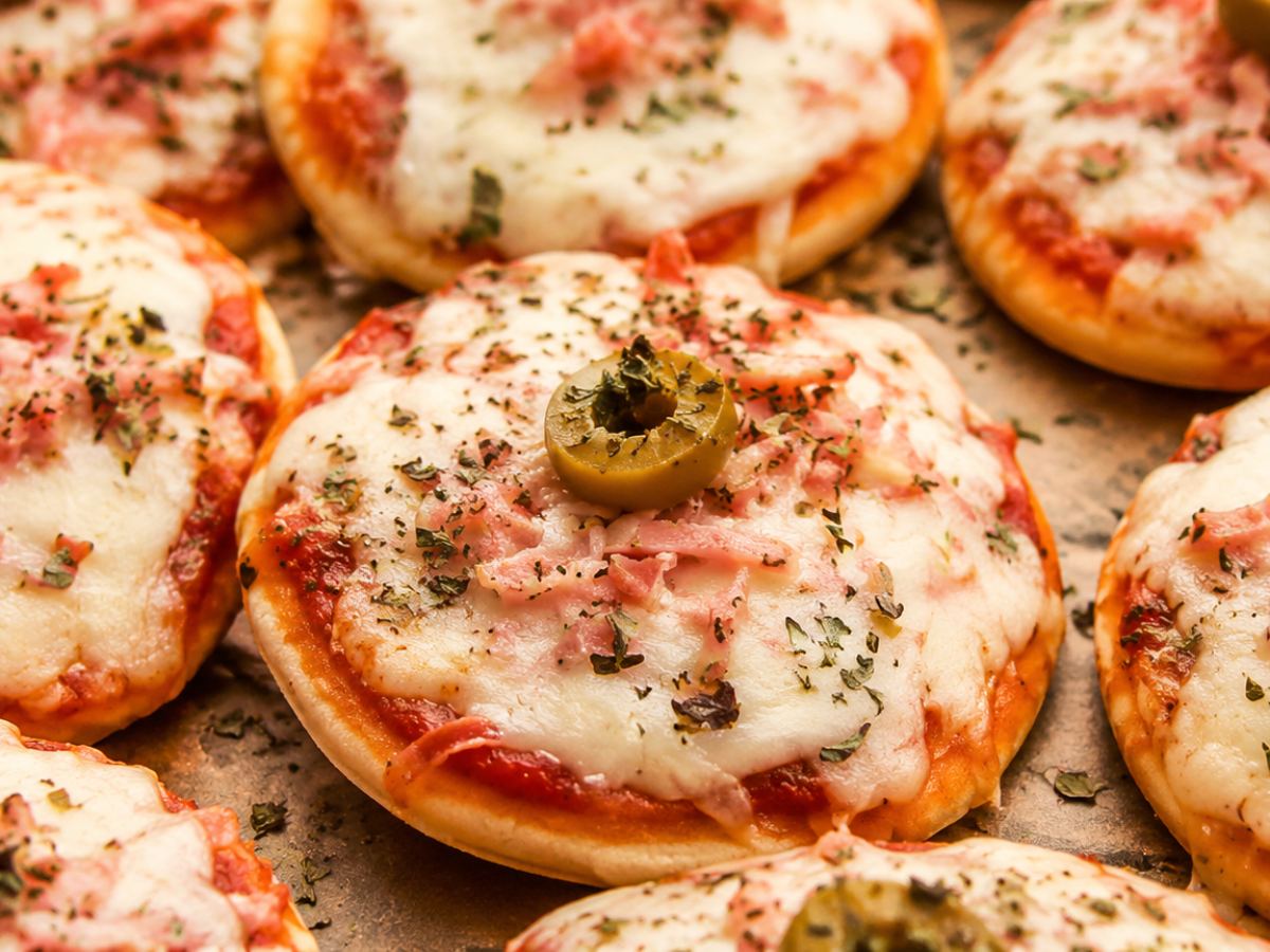 Mini Pizza – Caixa com 50 Unidades - Salgados sob encomenda da Sabores Até Você