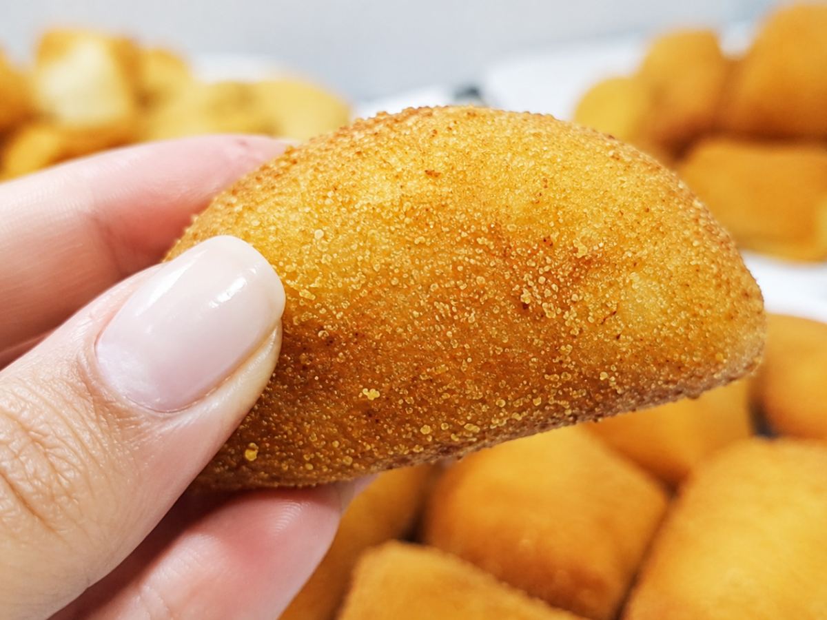 Mini Risole – Caixa com 100 Unidades - Salgados sob encomenda da Sabores Até Você